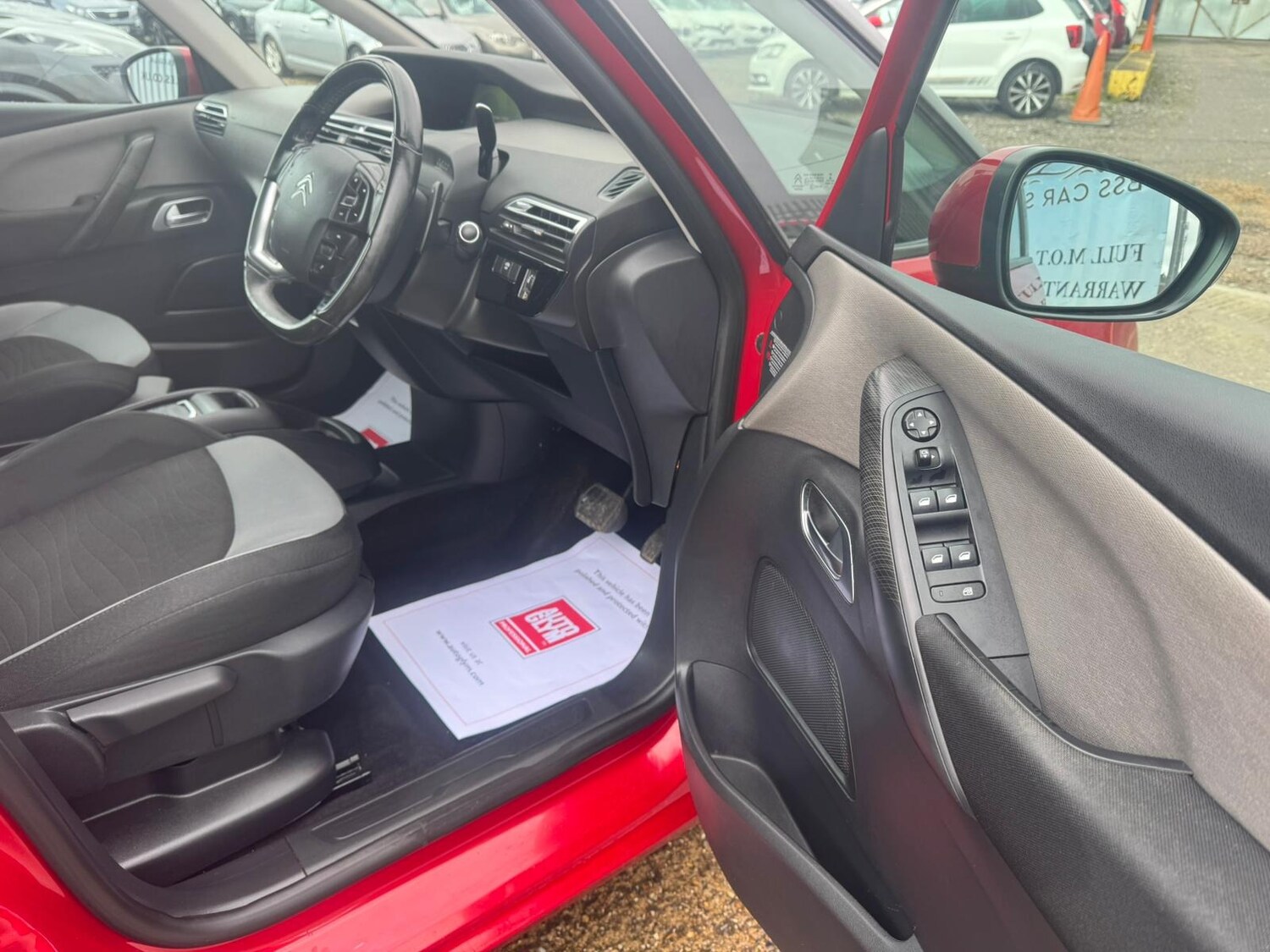 Used Citroen Grand C4 Picasso 2014 for sale - 77690713: Photo 19