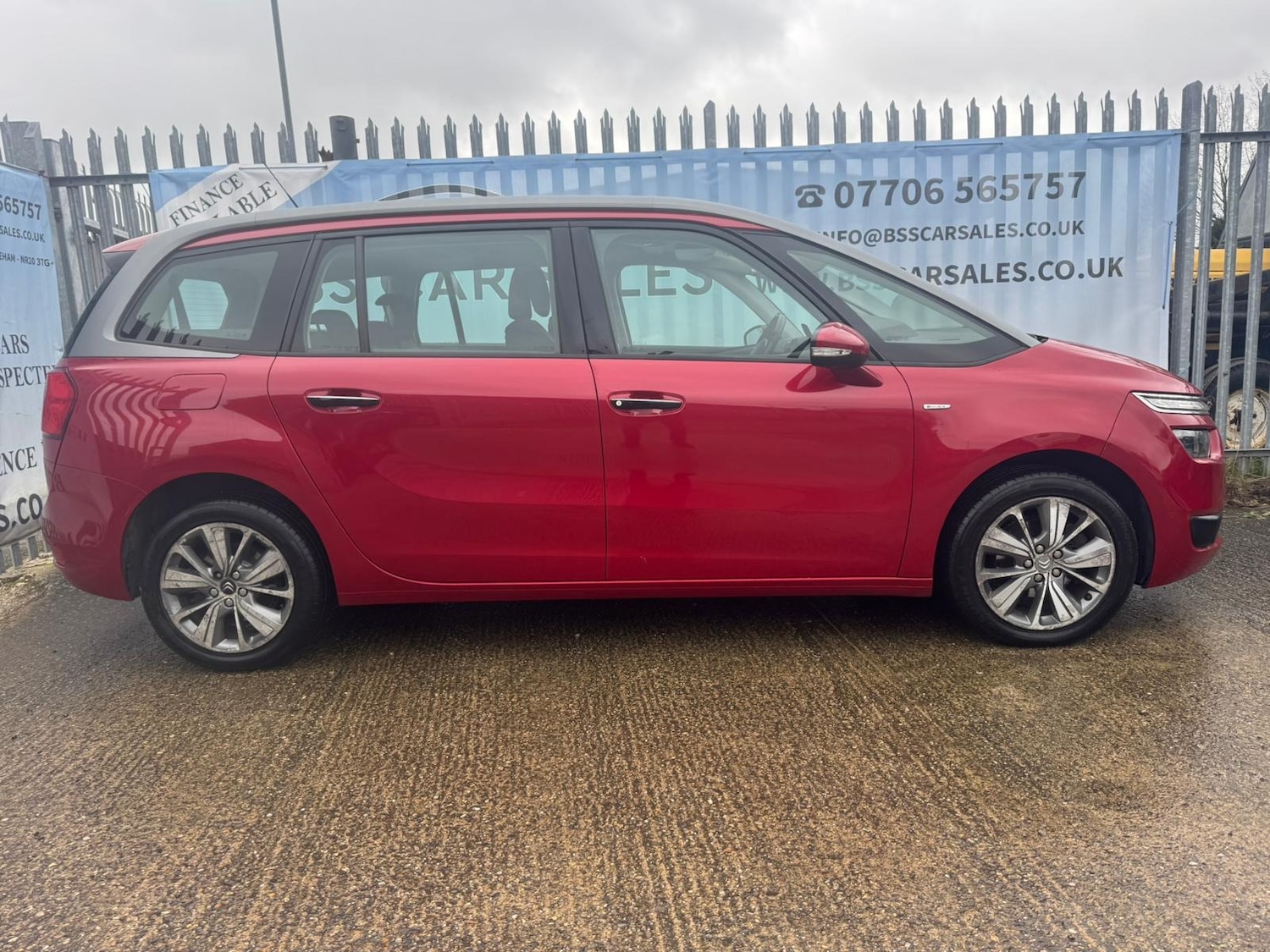 Used Citroen Grand C4 Picasso 2014 for sale - 77690713: Photo 4