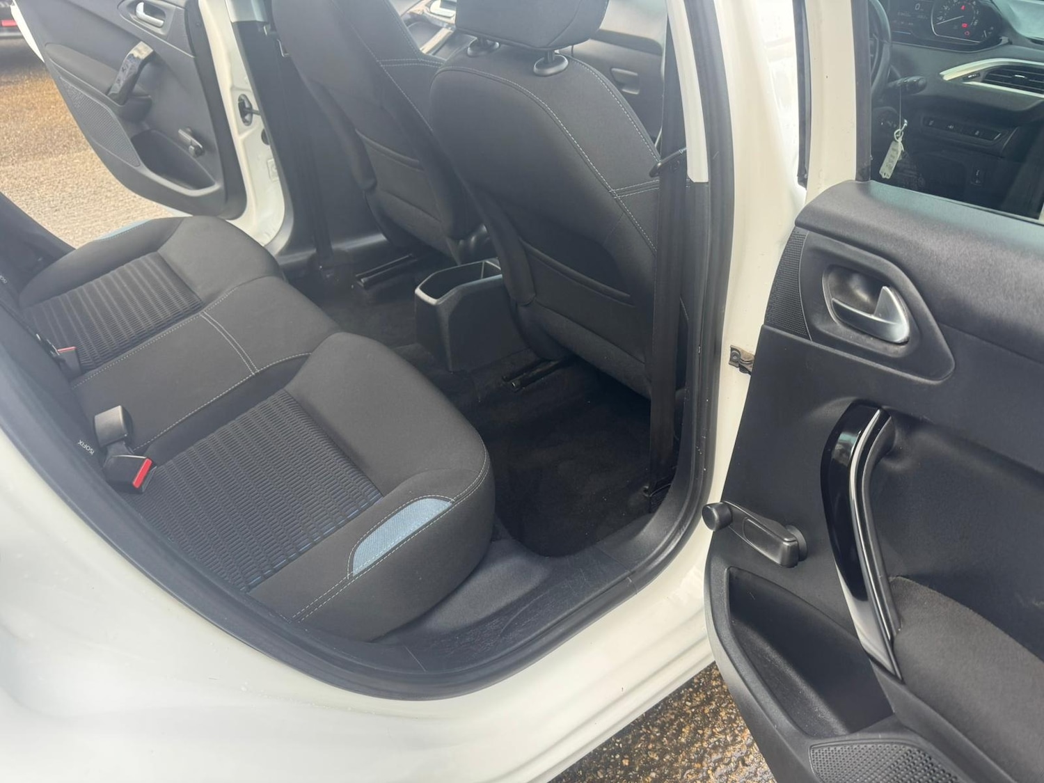 Used Peugeot 208 2015 for sale - 78064895: Photo 17