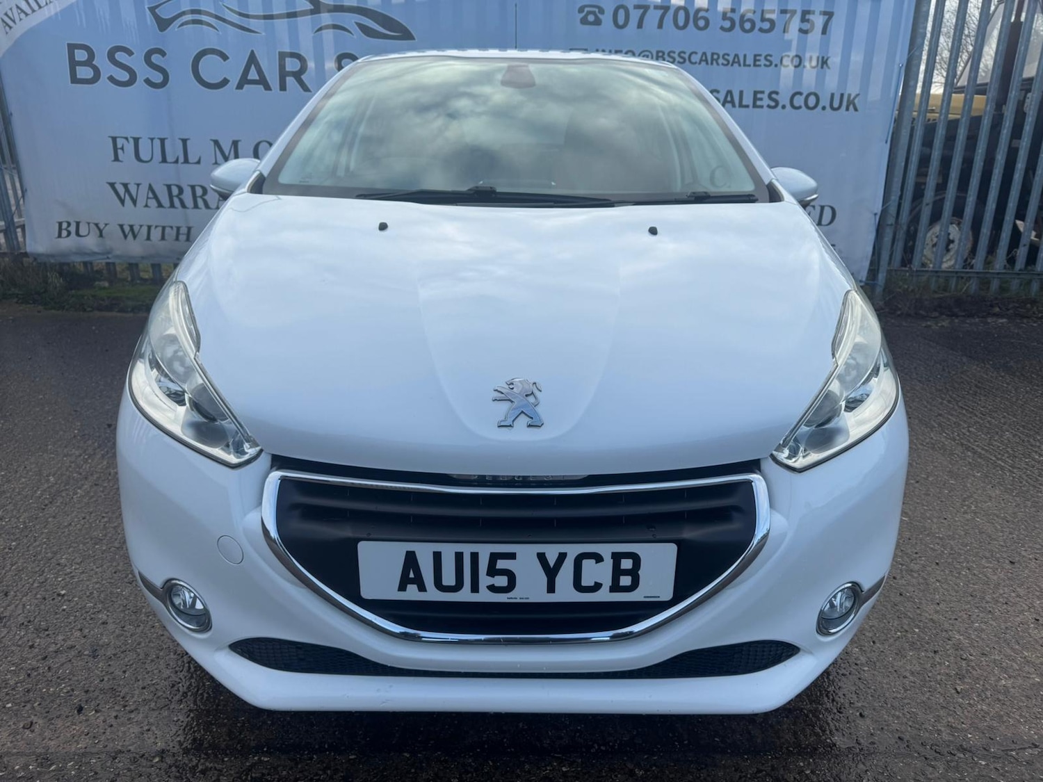 Used Peugeot 208 2015 for sale - 78064895: Photo 3