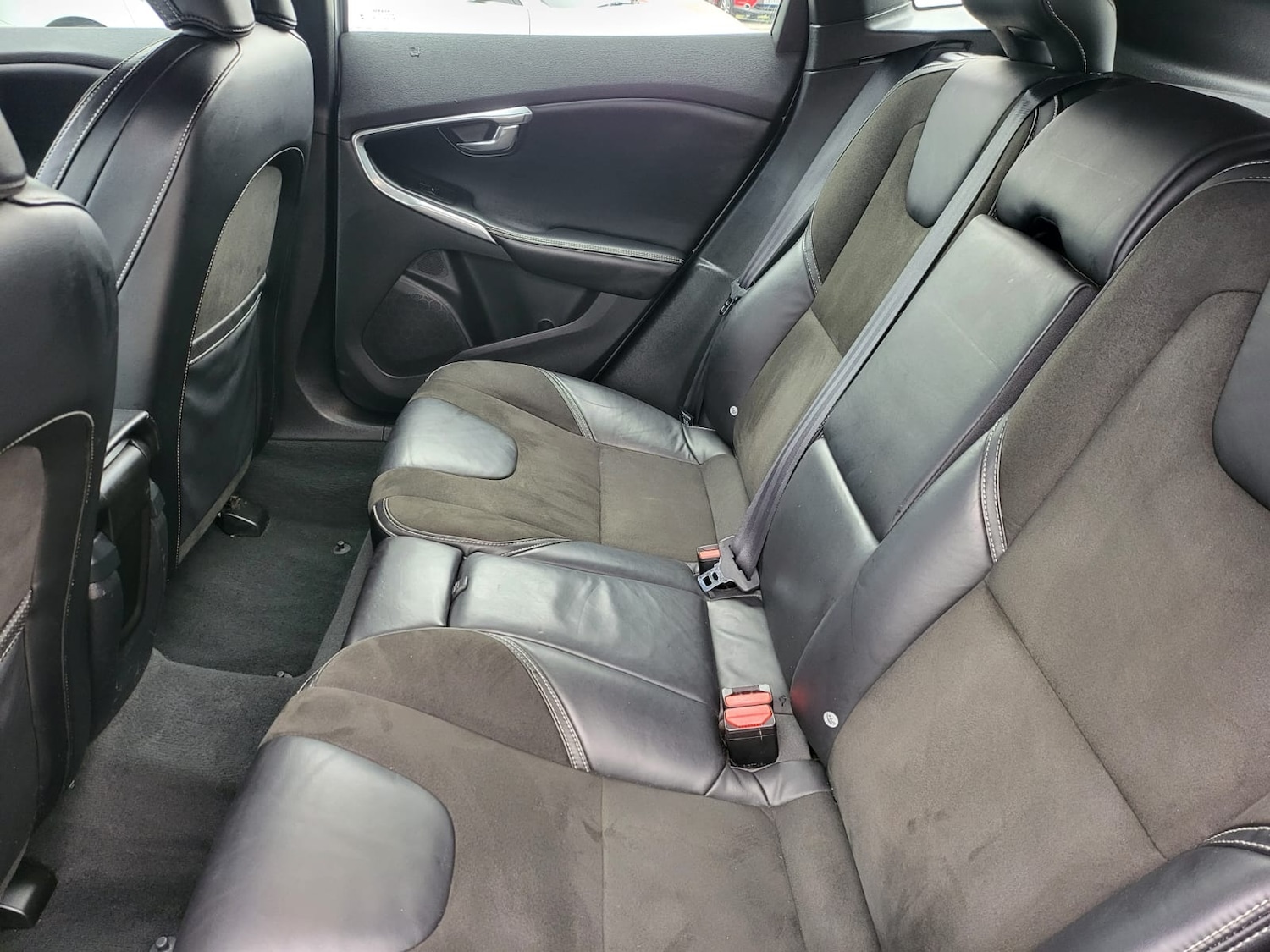 Used Volvo V40 2013 for sale - 77024166: Photo 18