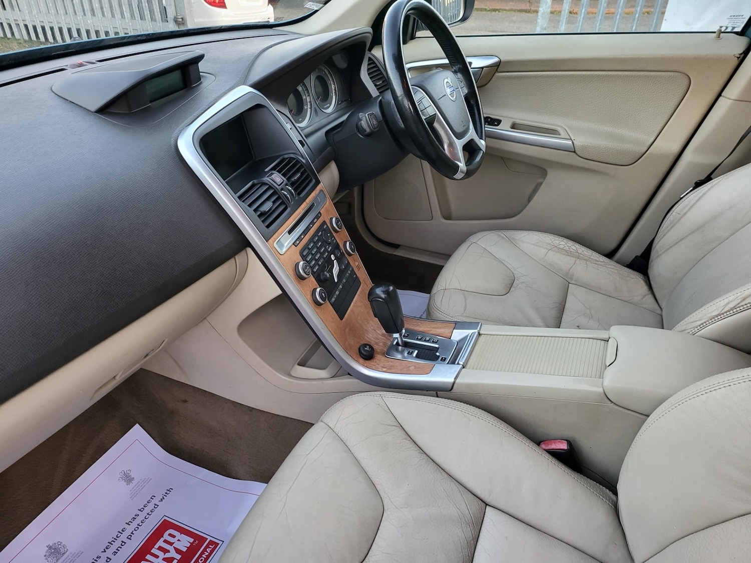 Used Volvo XC60 2009 for sale - 76948273: Photo 13