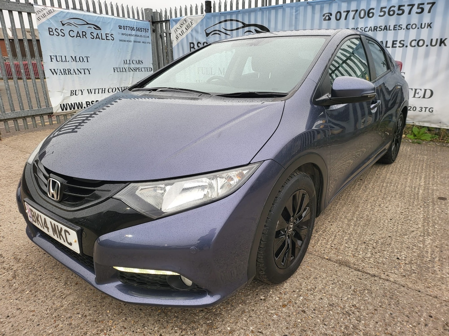 Used Honda Civic 2014 for sale - 77775275: Photo 2