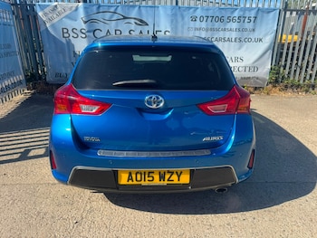 Used Toyota Auris 2015 for sale - 79490942: Photo