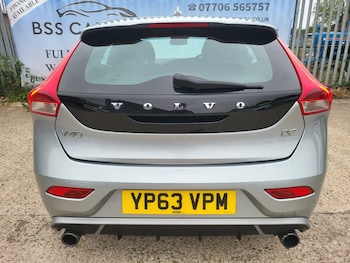 Used Volvo V40 2013 for sale - 78477012: Photo