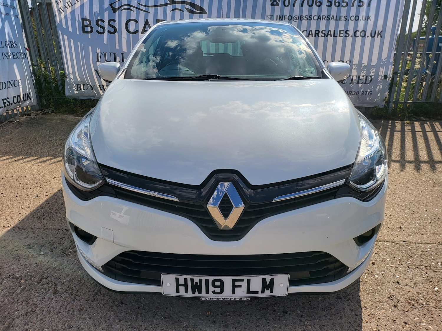 Used Renault Clio 2019 for sale - 78012650: Photo 3