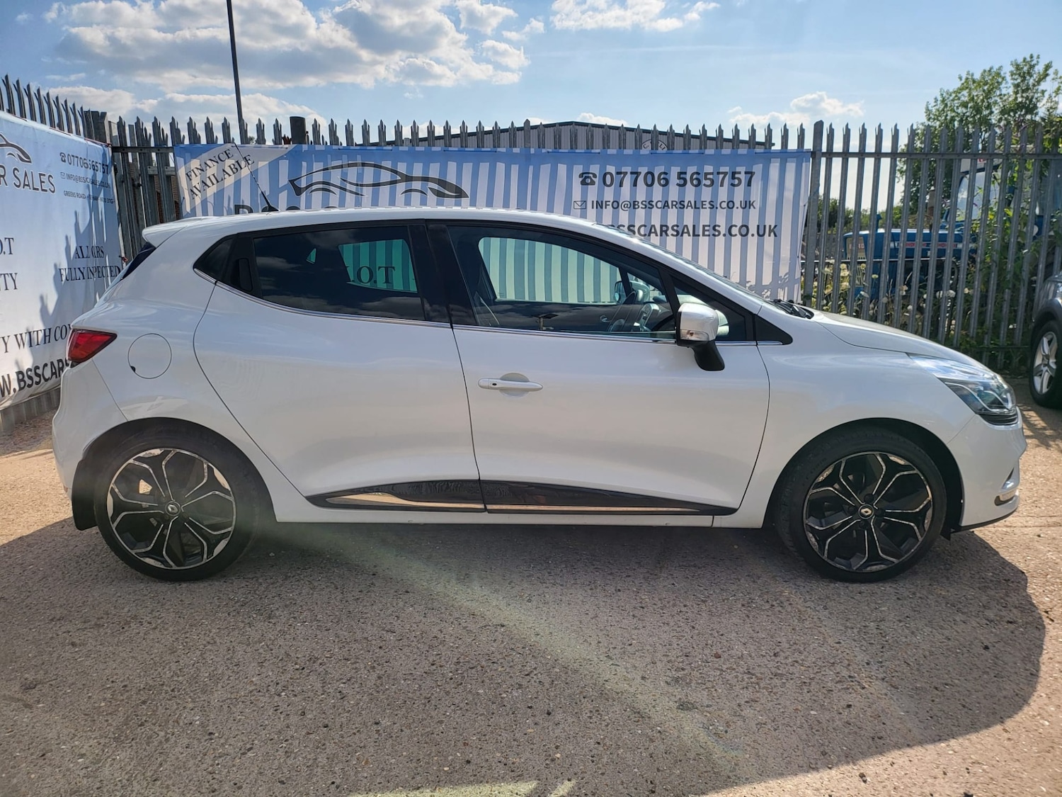 Used Renault Clio 2019 for sale - 77450056: Photo 22