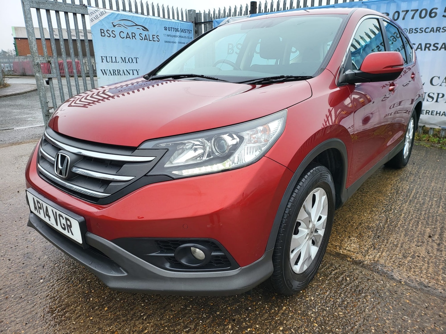 Used Honda CR-V 2014 for sale - 77377823: Photo 2
