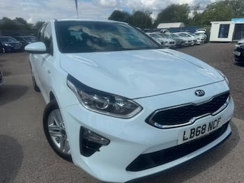 Used Kia Ceed 2019 for sale - 79628243: Photo