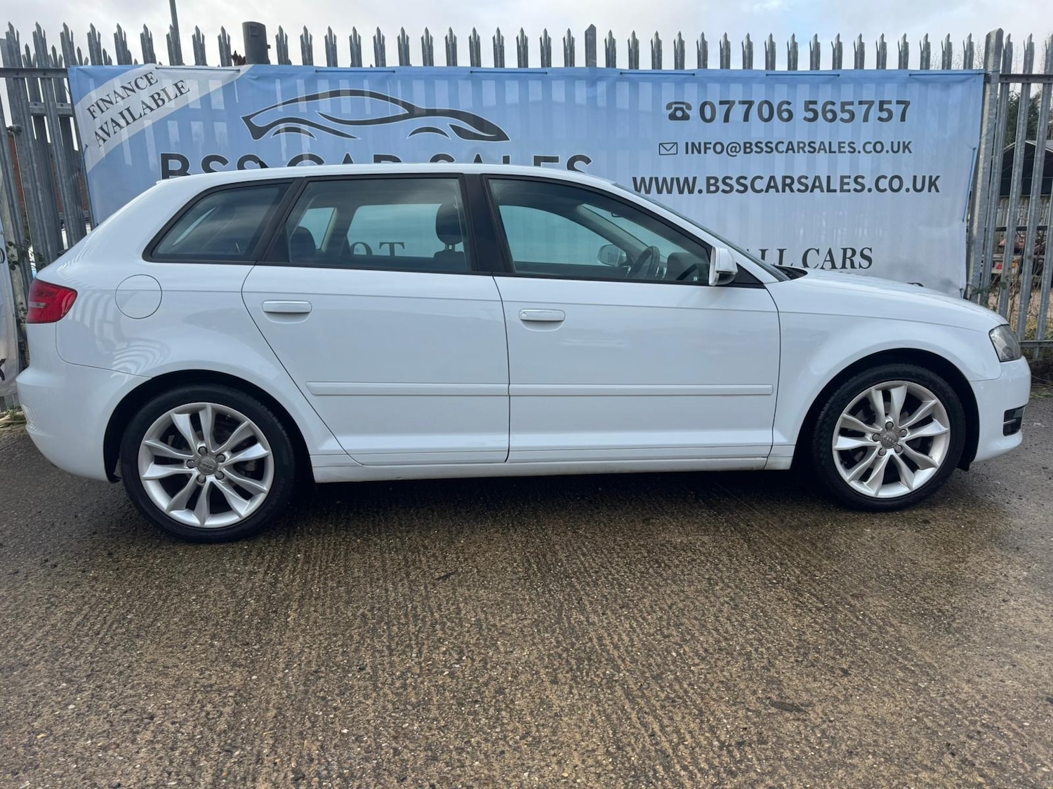 Used Audi A3 2012 for sale - 76829629: Photo 5