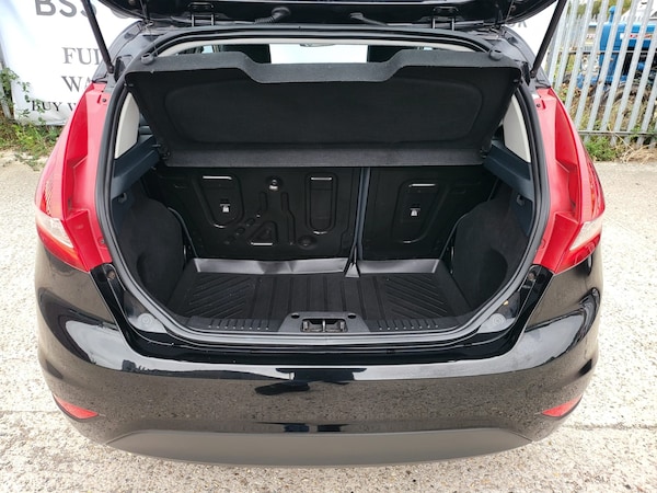 Used Ford Fiesta 2009 for sale - 76230888: Photo 10
