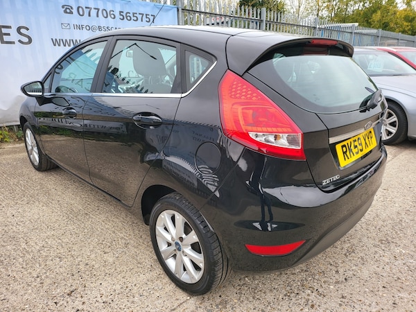 Used Ford Fiesta 2009 for sale - 76230888: Photo 25