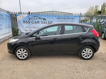 Used Ford Fiesta 2009 for sale - 76230888: Photo 4