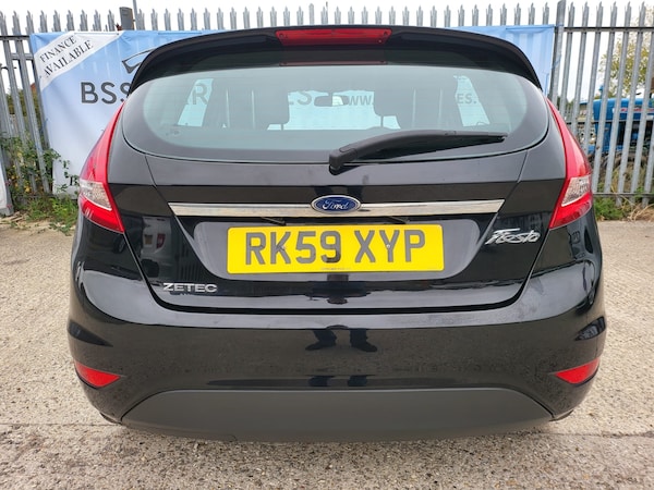 Used Ford Fiesta 2009 for sale - 76230888: Photo 8
