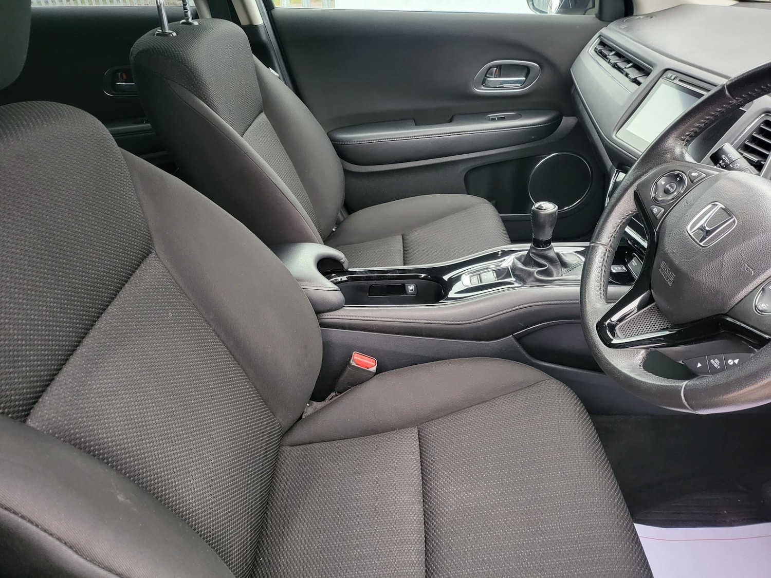 Used Honda HR-V 2016 for sale - 77005644: Photo 12