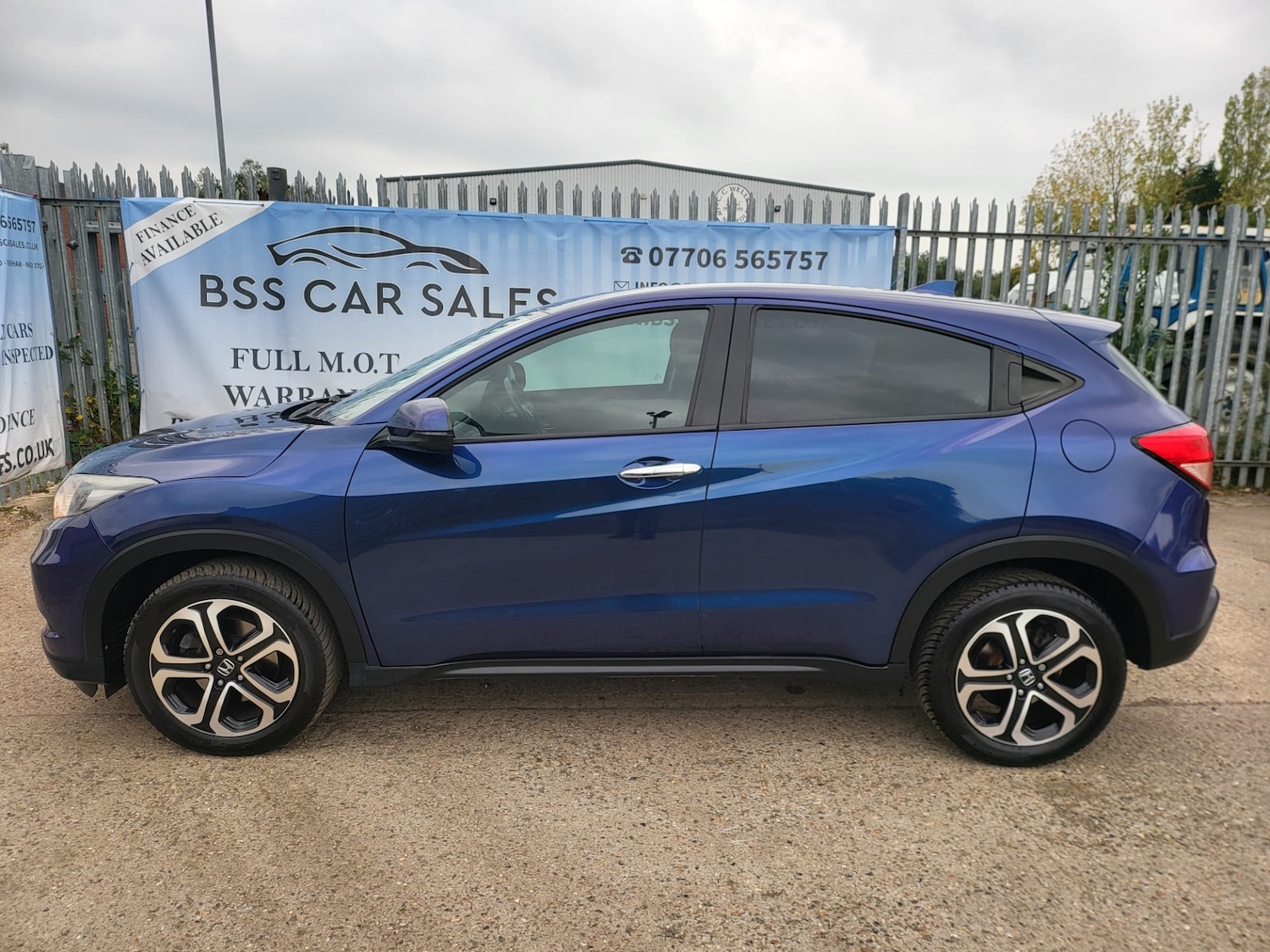 Used Honda HR-V 2016 for sale - 77005644: Photo 4