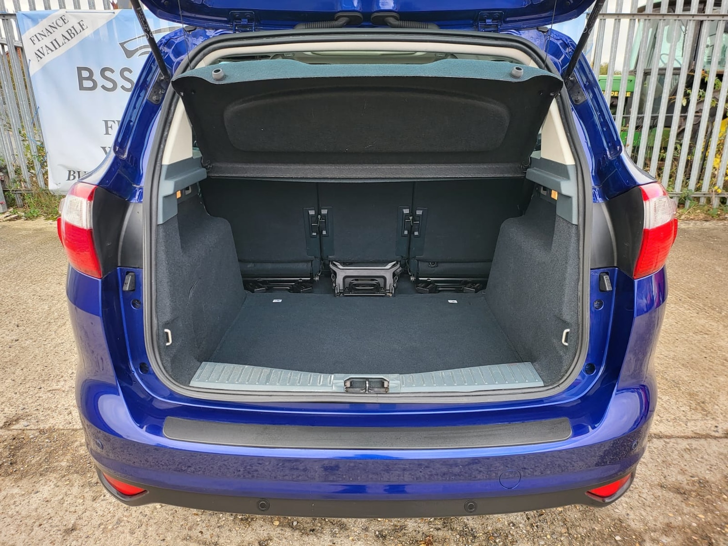 Used Ford C-Max 2014 for sale - 76578244: Photo 10