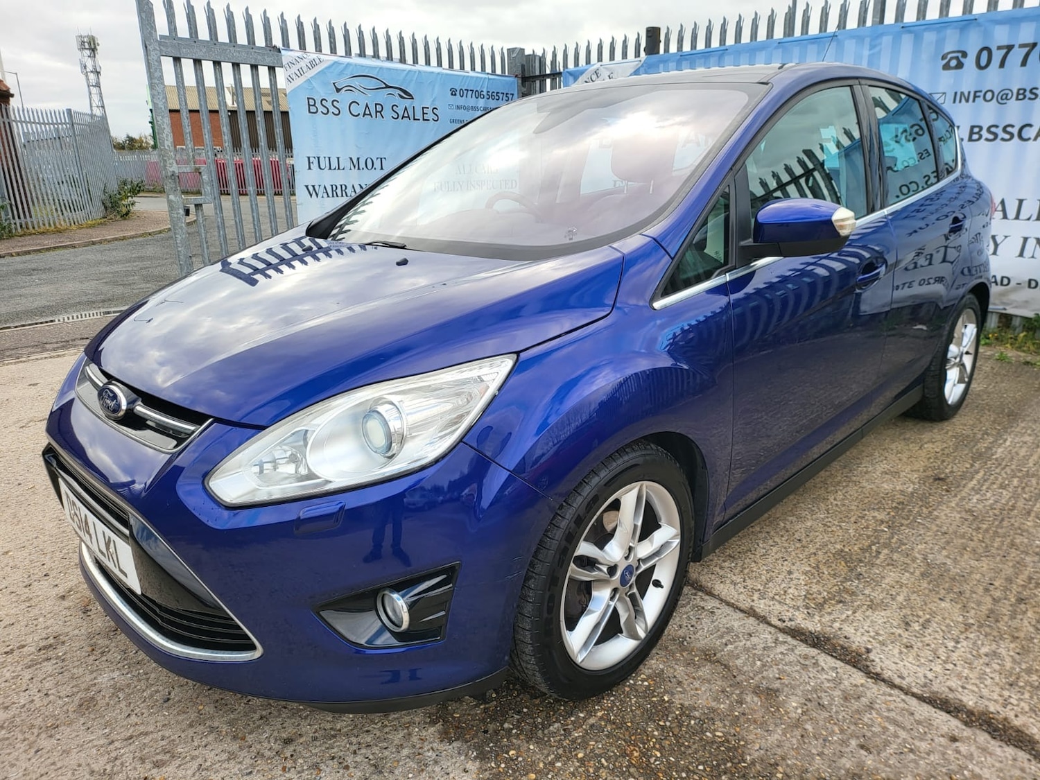 Used Ford C-Max 2014 for sale - 76578244: Photo 22