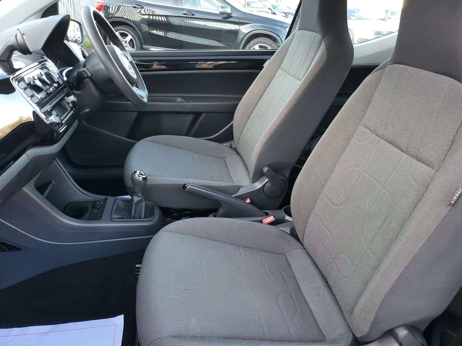 Used Volkswagen up! 2015 for sale - 77310487: Photo 18