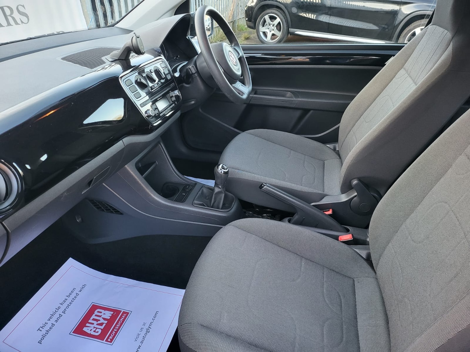 Used Volkswagen up! 2015 for sale - 77310487: Photo 20