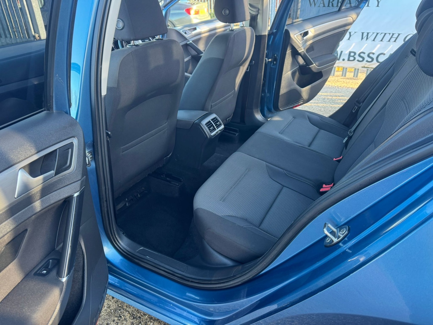 Used Volkswagen Golf 2014 for sale - 77077941: Photo 18