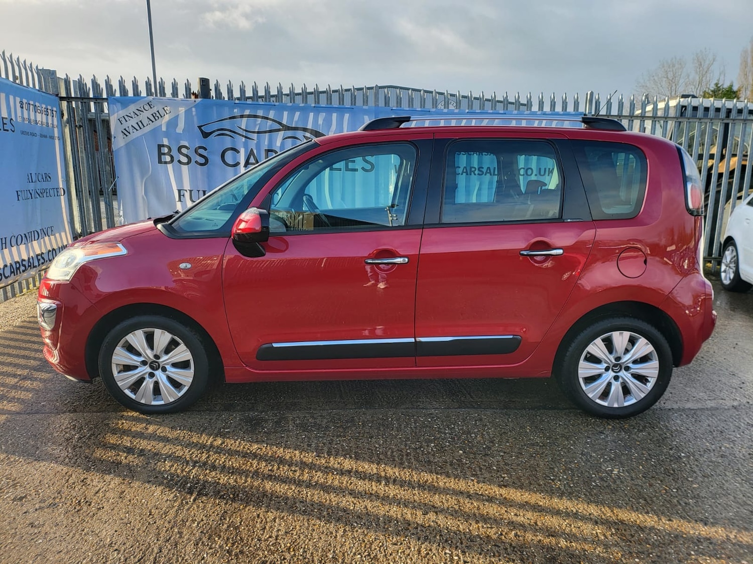 Used Citroen C3 Picasso 2014 for sale - 77159247: Photo 4