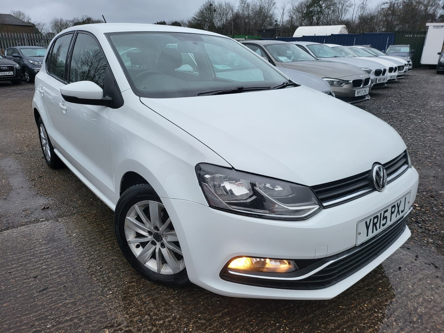 Used Volkswagen Polo 2015 for sale - 77297354: Photo 1