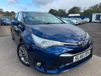 Used Toyota Avensis 2016 for sale - 79605458: Photo