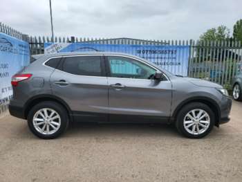 Used Nissan Qashqai 2014 for sale - 74602512: Photo