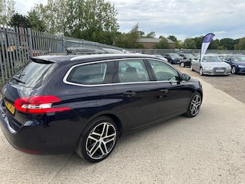 Used Peugeot 308 2017 for sale - 79640340: Photo