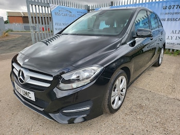 Used Mercedes-Benz B Class 2017 for sale - 76490385: Photo