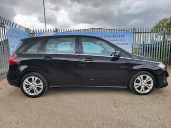 Used Mercedes-Benz B Class 2017 for sale - 76490385: Photo