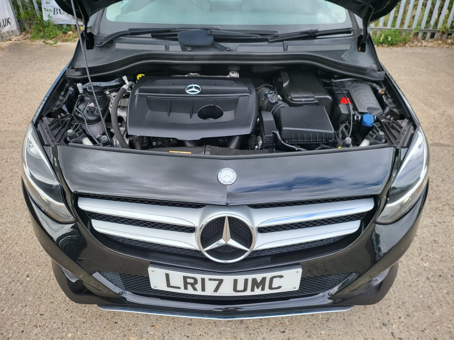 Used Mercedes-Benz B Class 2017 for sale - 76490385: Photo 9