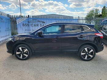 Used Nissan Qashqai 2016 for sale - 75921772: Photo