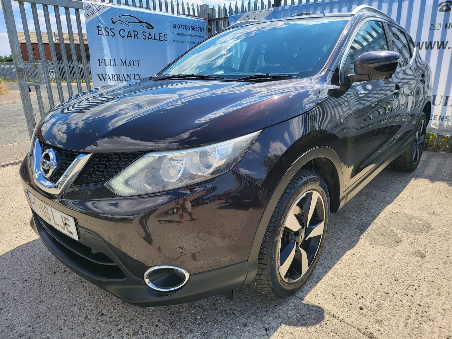 Used Nissan Qashqai 2016 for sale - 76564980: Photo 2