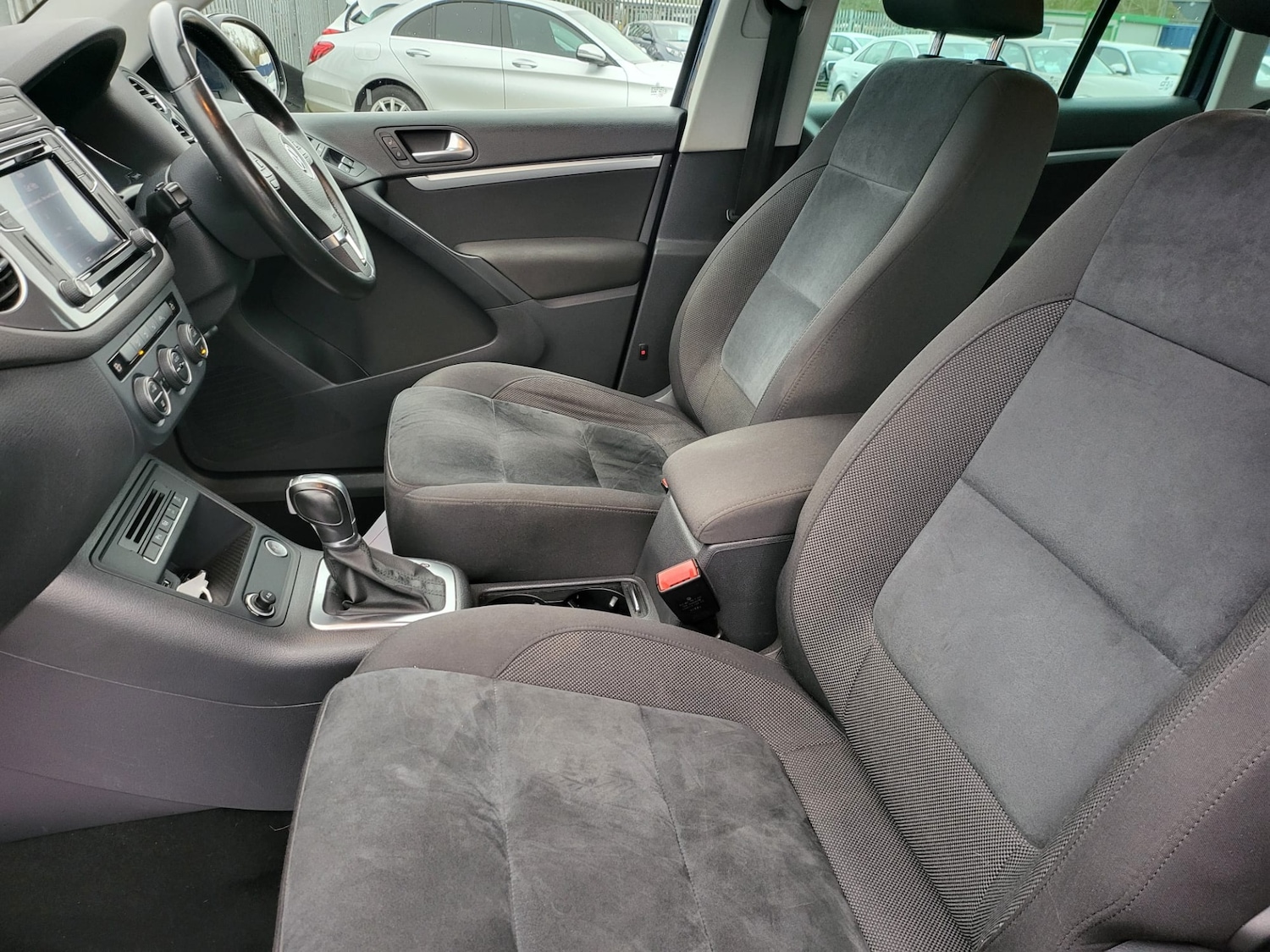 Used Volkswagen Tiguan 2015 for sale - 77775393: Photo 14