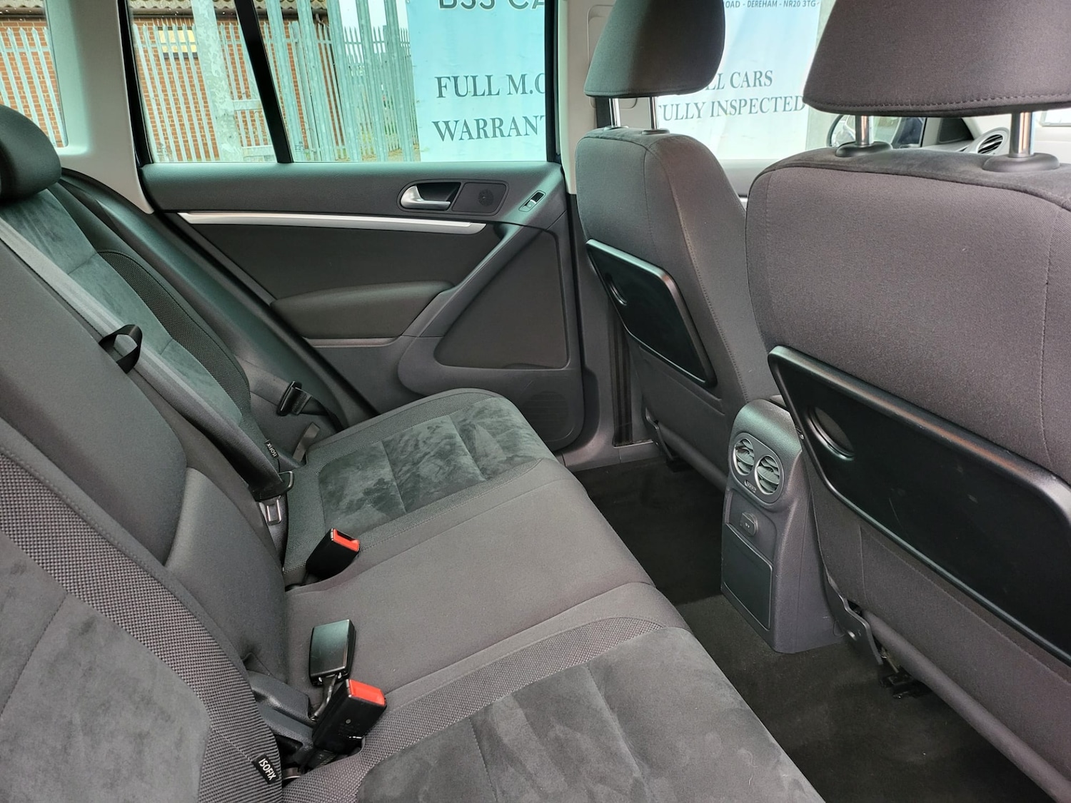 Used Volkswagen Tiguan 2015 for sale - 77775393: Photo 17