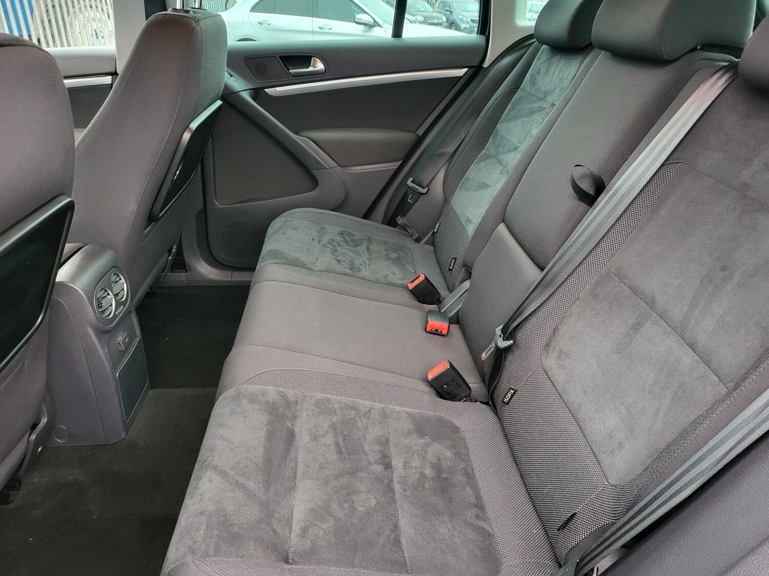 Used Volkswagen Tiguan 2015 for sale - 77775393: Photo 18