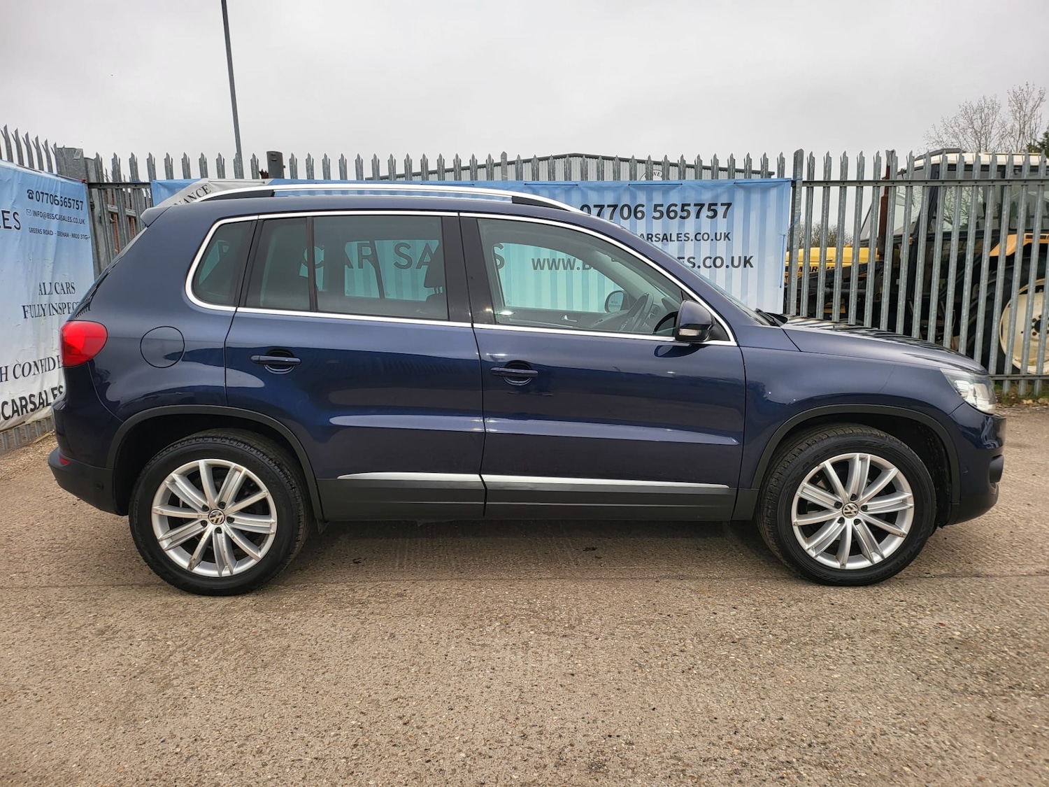 Used Volkswagen Tiguan 2015 for sale - 77775393: Photo 3