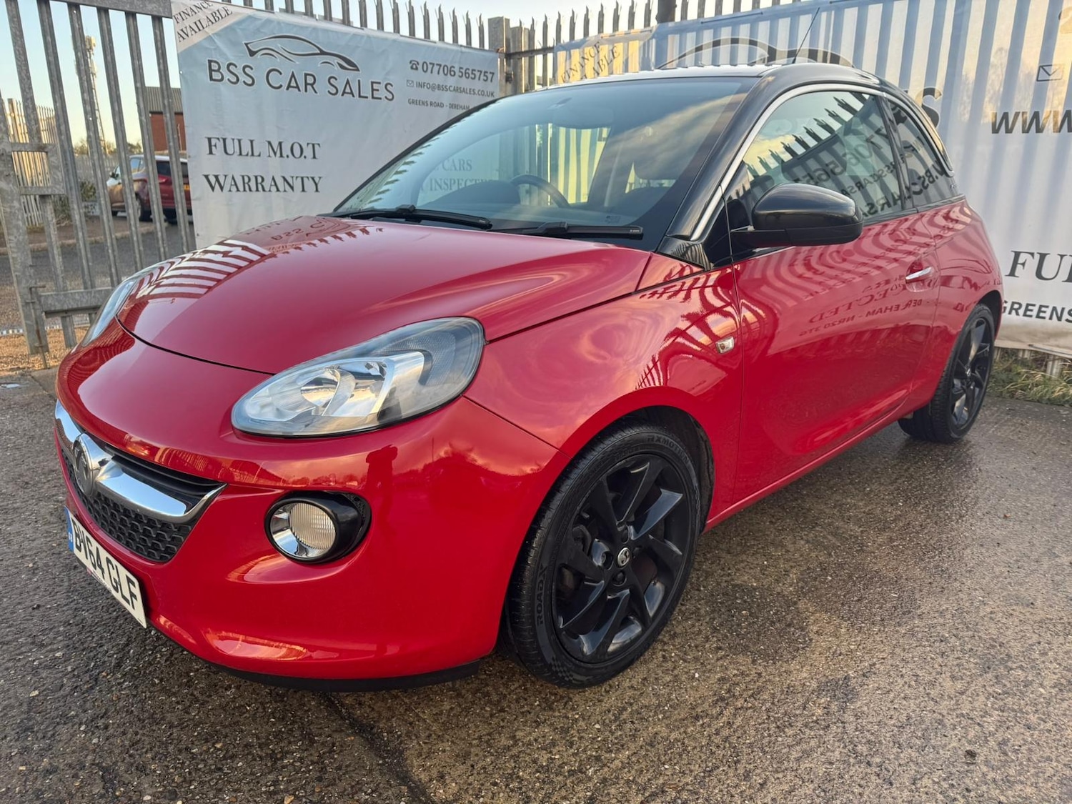 Used Vauxhall ADAM 2014 for sale - 77061696: Photo 2