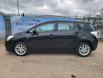 Used Toyota Verso 2012 for sale - 77616908: Photo