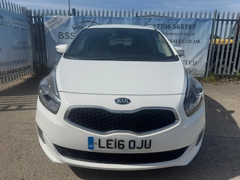 Used Kia Carens 2016 for sale - 78531493: Photo