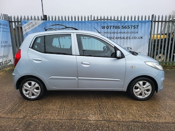 Used Hyundai i10 2012 for sale - 77775314: Photo
