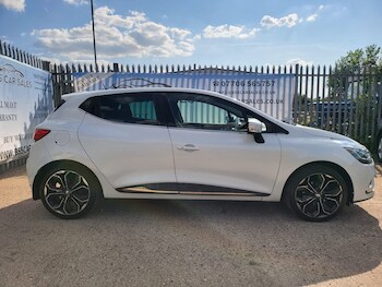 Used Renault Clio 2019 for sale - 77000979: Photo