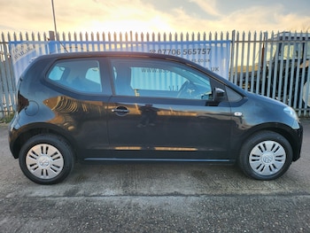 Used Volkswagen up! 2015 for sale - 77796953: Photo