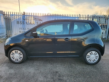 Used Volkswagen up! 2015 for sale - 77796953: Photo