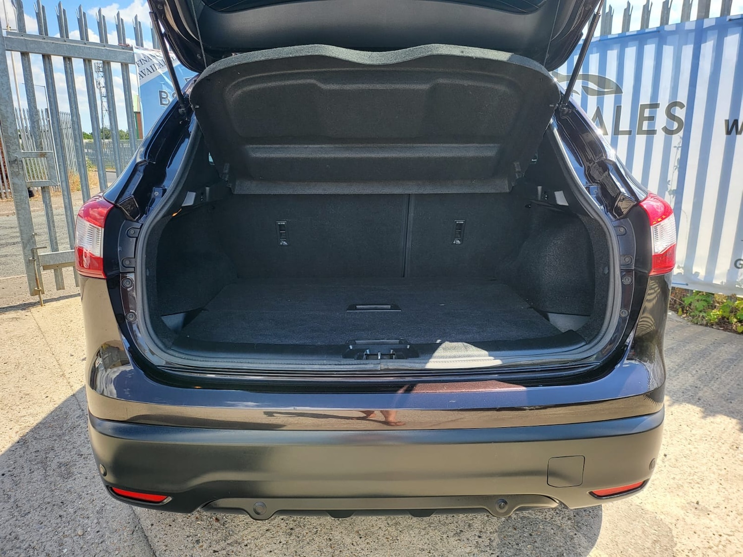 Used Nissan Qashqai 2016 for sale - 77603486: Photo 10