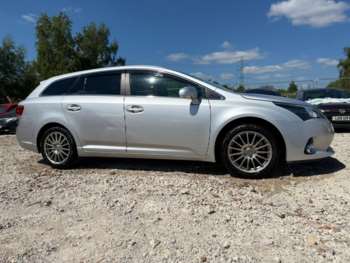 Used Toyota Avensis 2014 for sale - 74760414: Photo