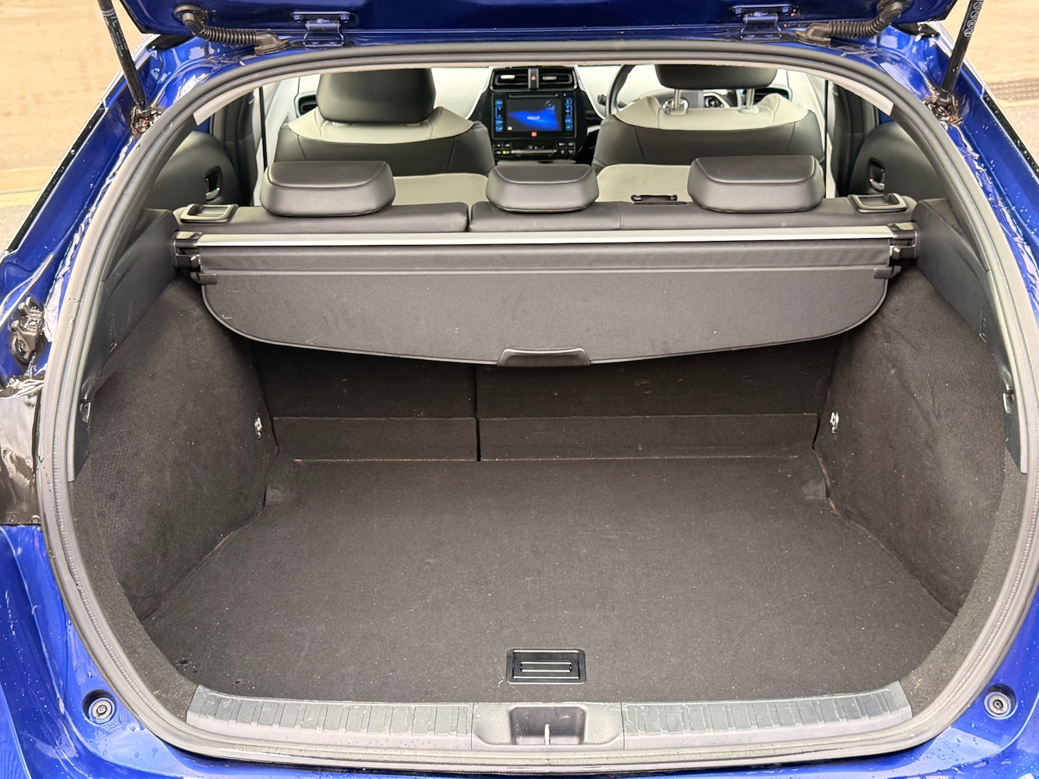 Used Toyota Prius 2016 for sale - 77569804: Photo 24