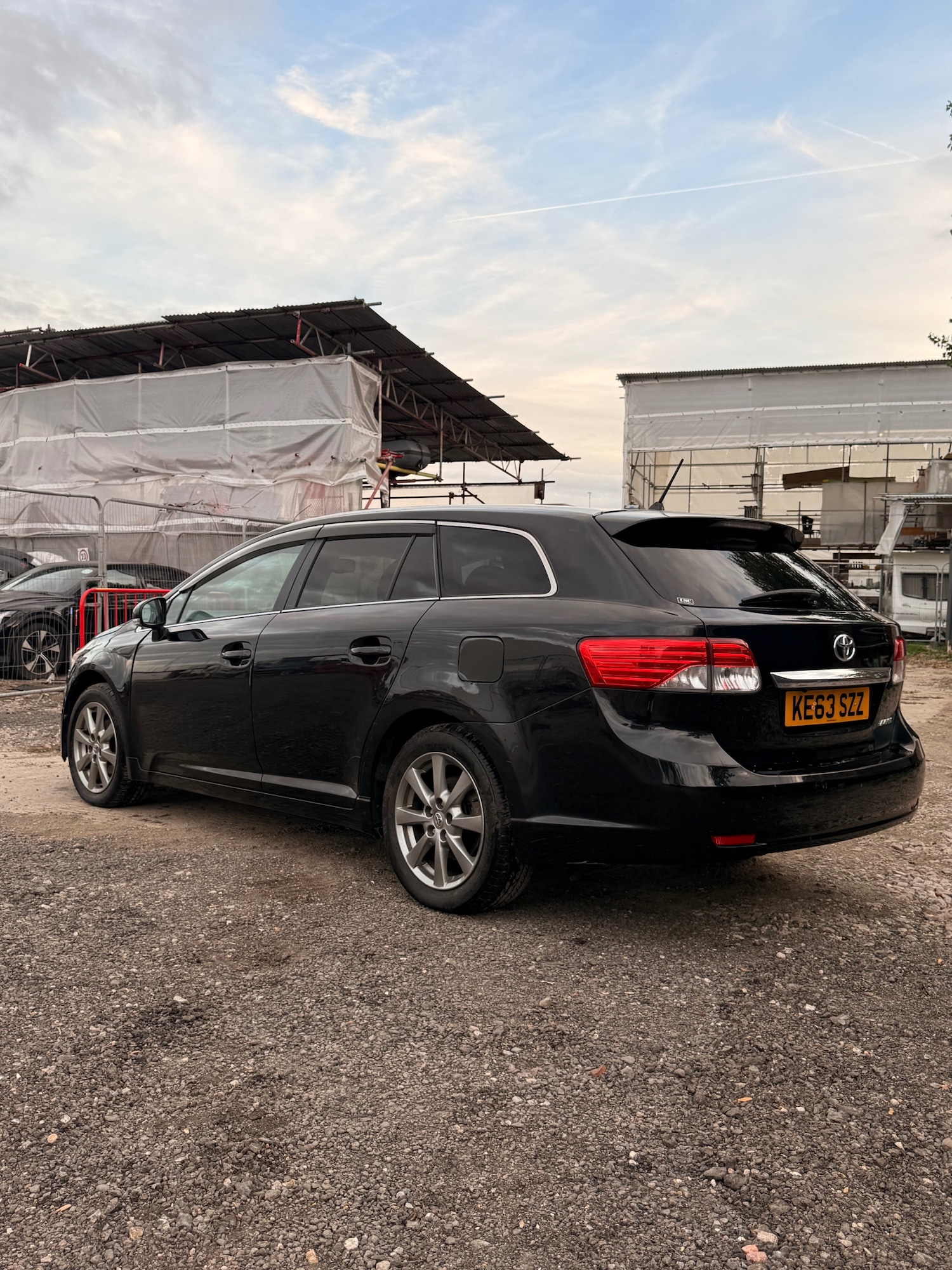 Used Toyota Avensis 2014 for sale - 76196256: Photo 13